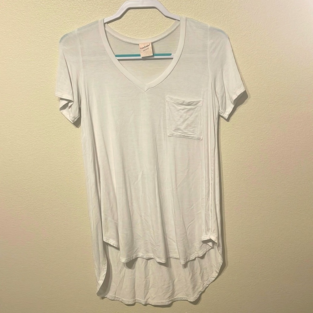 White slouchy tee